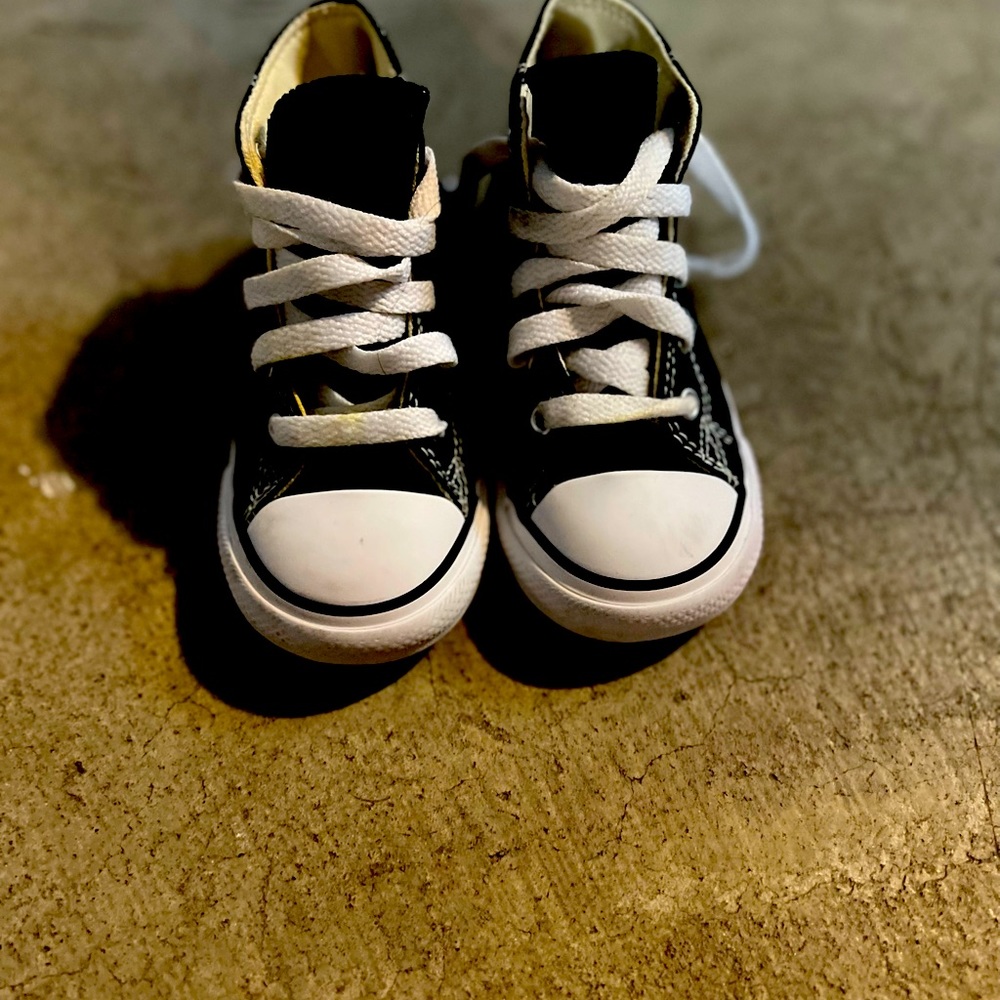 Toddler Black Converse - 8c